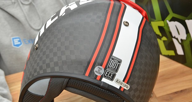 Broken Head Integralhelm BeProud Race Pro Carbon im Test