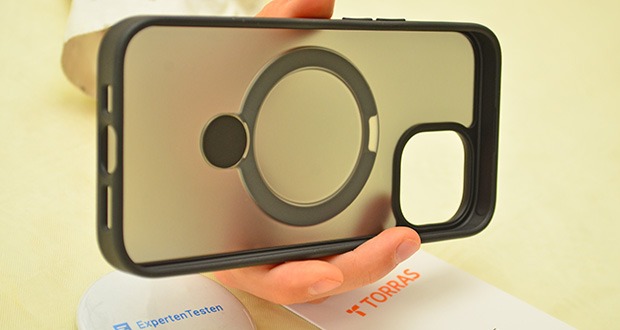 Torras Ostand Spin Case Hülle für iPhone 15 im Test